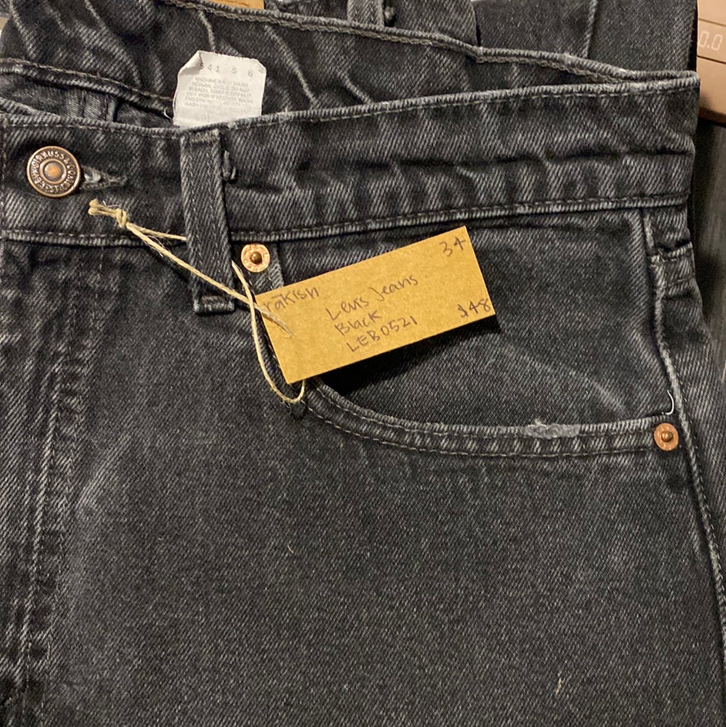 levi’s jeans (34”)